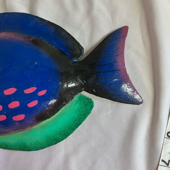 Colorful Fish Wall Decor - Picture 6 of 10